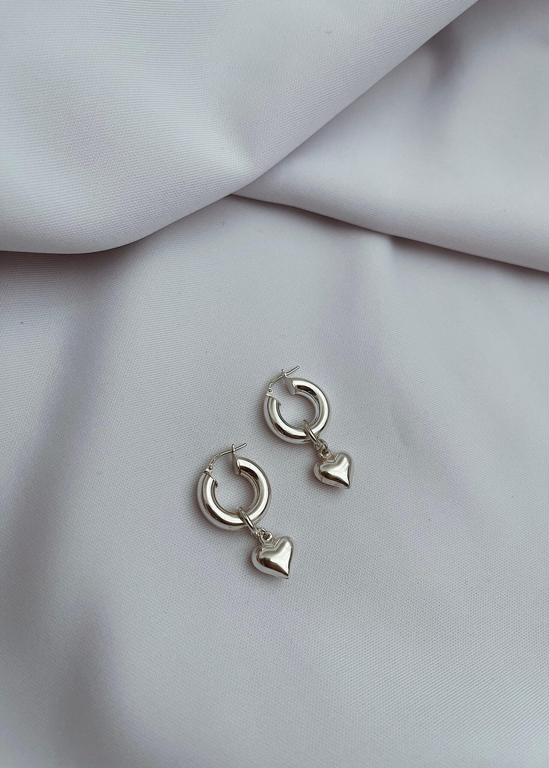 AMOR EARRINGS